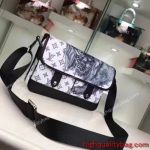 Best Quality Knockoff Louis Vuitton MESSENGER PM Mens White Shoulder bag at discount price